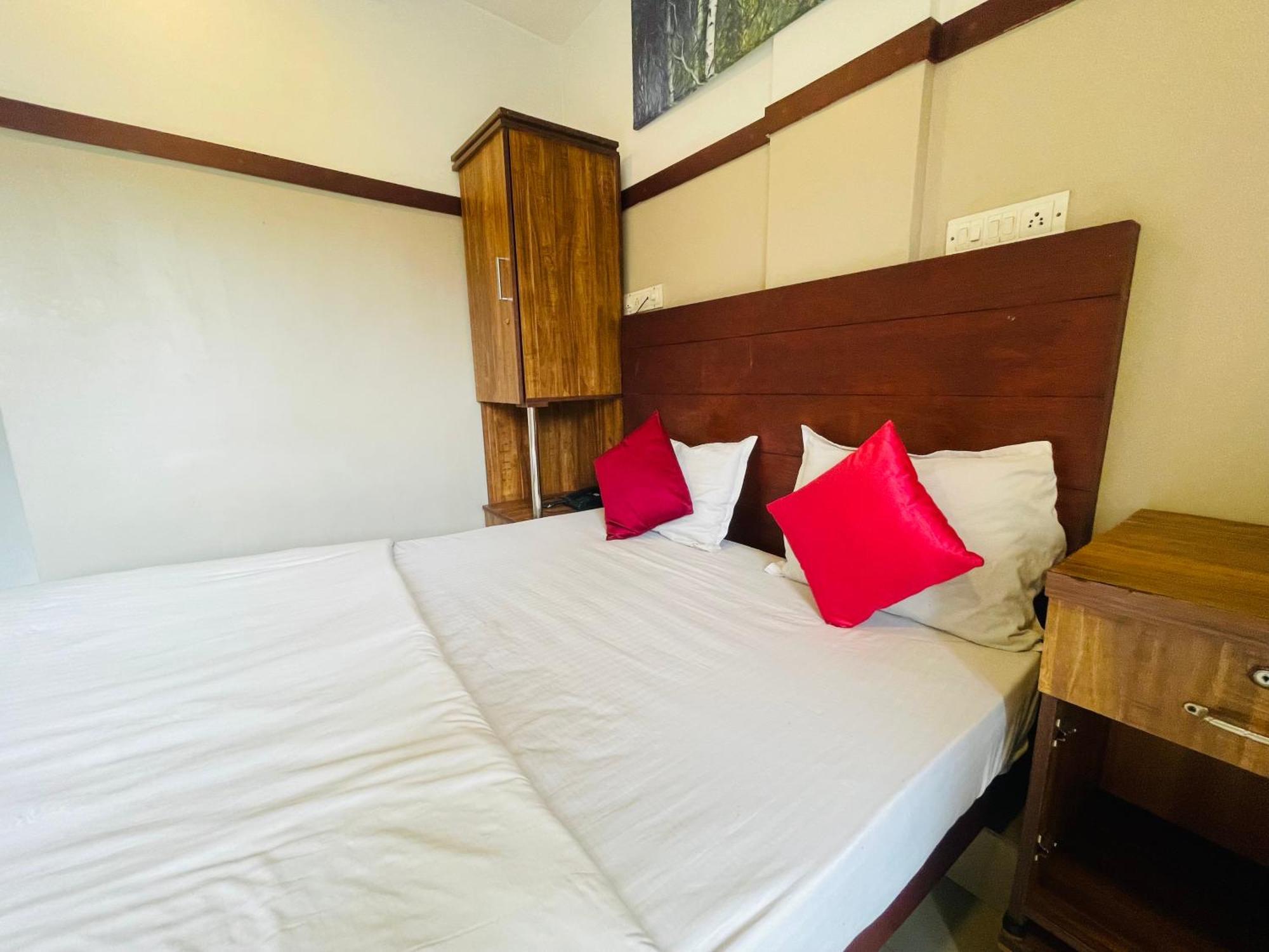 Rio Rooms Mims Calicut Exterior foto