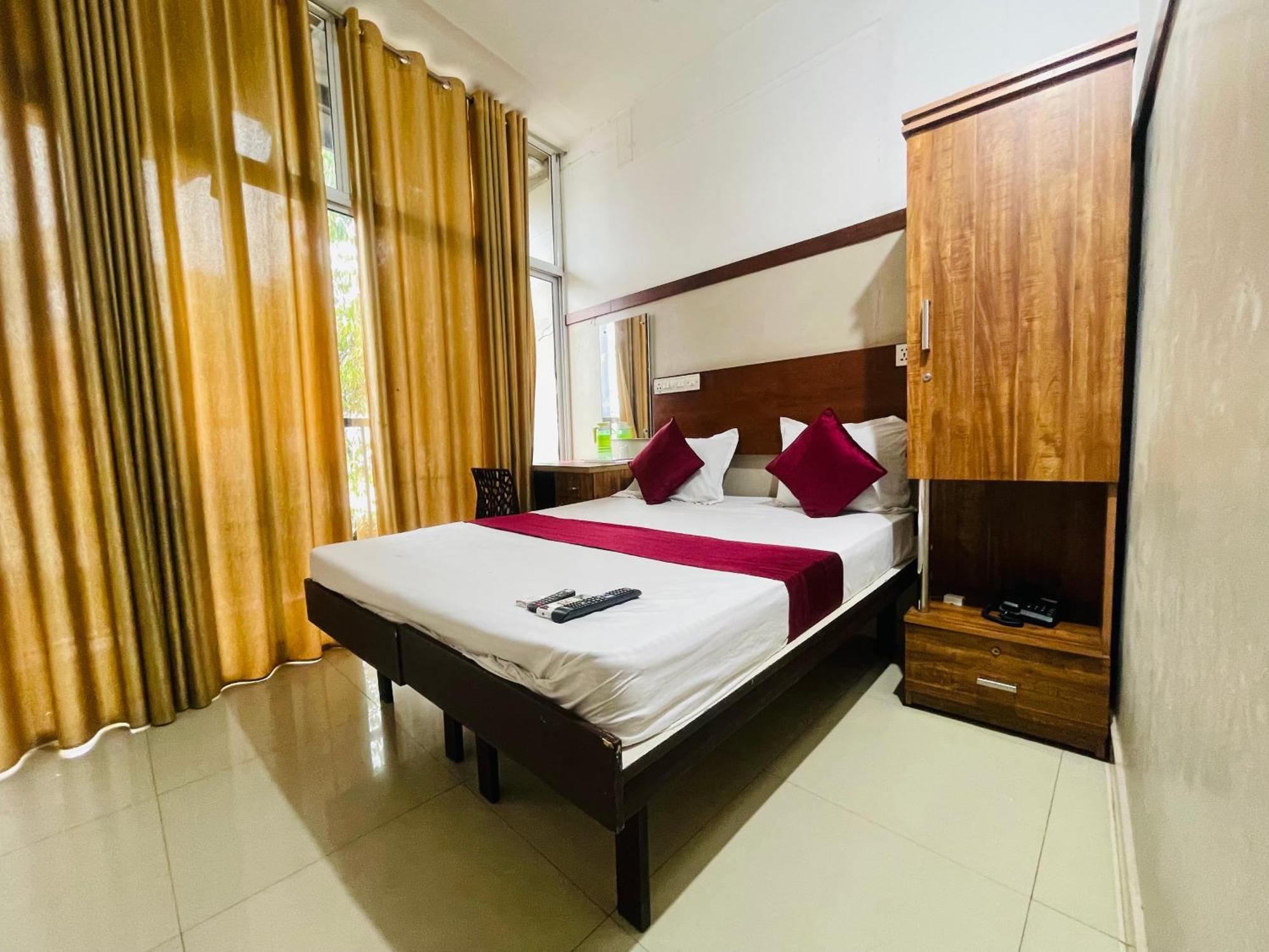 Rio Rooms Mims Calicut Exterior foto