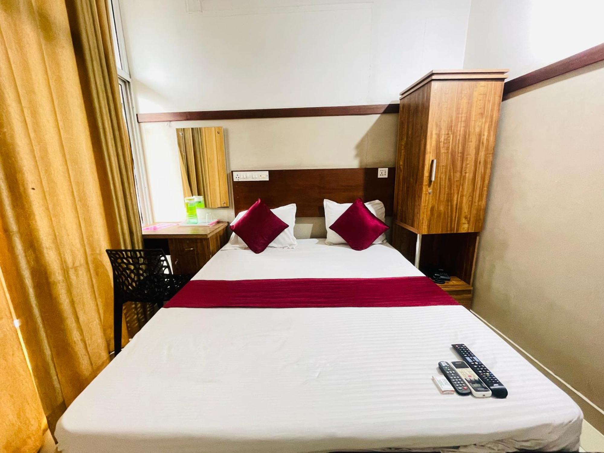 Rio Rooms Mims Calicut Exterior foto